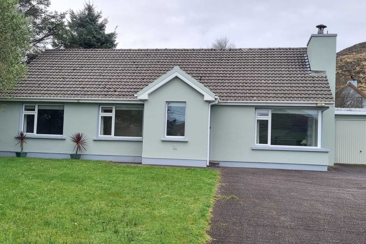 Glin South, Dingle, Co. Kerry, V92D5F9 is for sale on Daft.ie