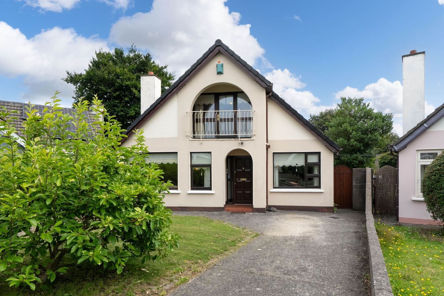 8 Glen Garth, The Park, Cabinteely, Dublin 18, D18F8W3