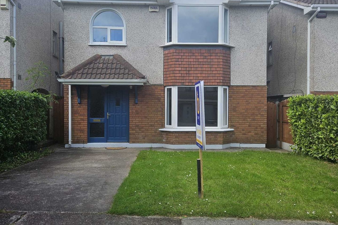 7 Willsbrook, Broadale, Douglas, Co. Cork, T12H2KF is for sale on Daft.ie