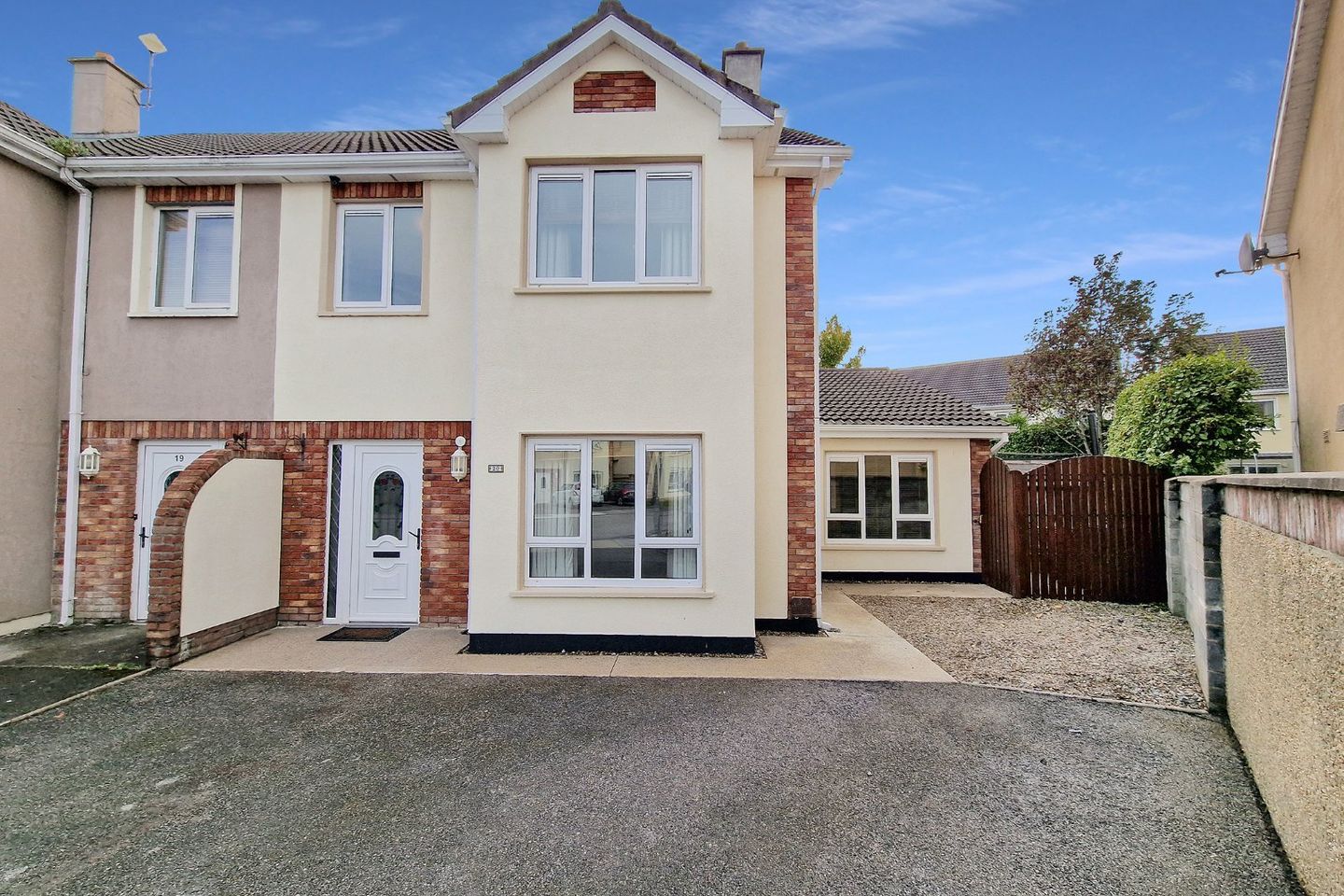 20 Waterside, Cappahard, Ennis, Co. Clare is for sale on Daft.ie