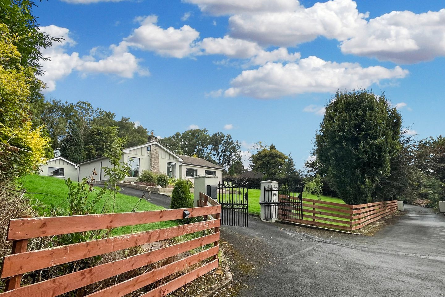 Inisfail, Knocknaskeagh, Meelick, Co. Clare is for sale on Daft.ie