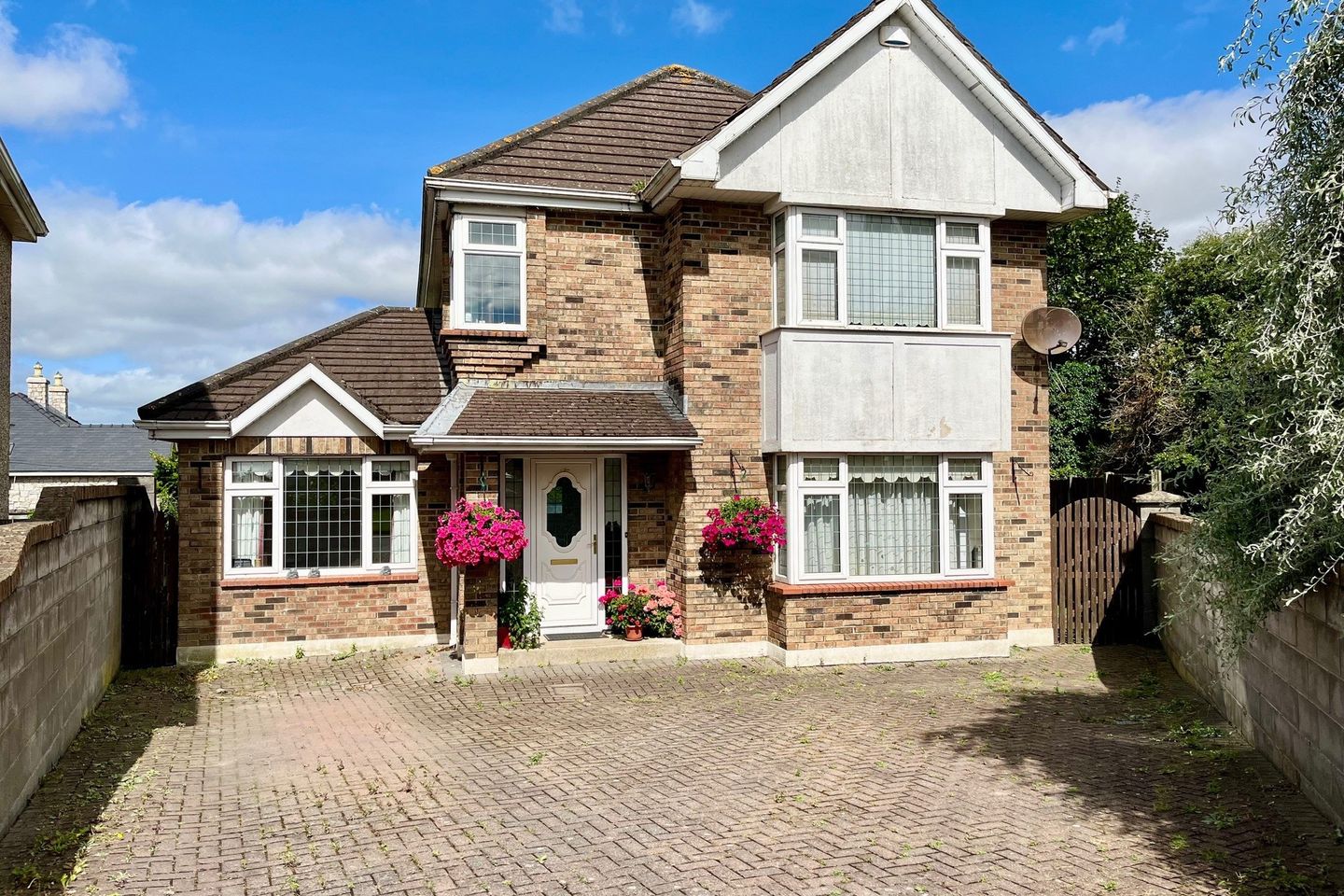 7 Lacken Rise, Tullow Road, Carlow Town, Co. Carlow, R93R2T4 is for