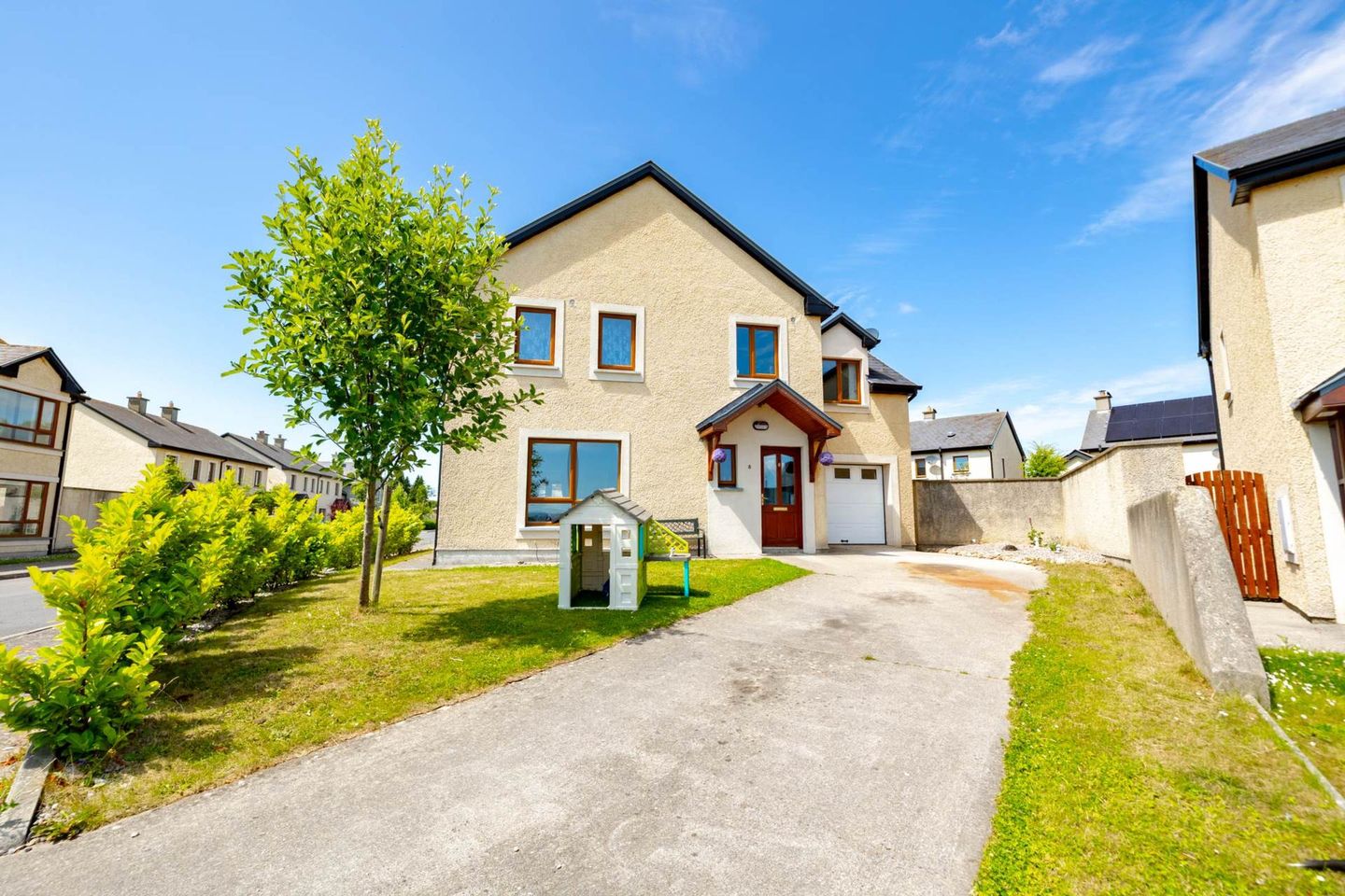 8 Ros Na Griene, Ardfinnan, Co. Tipperary, E91VH04