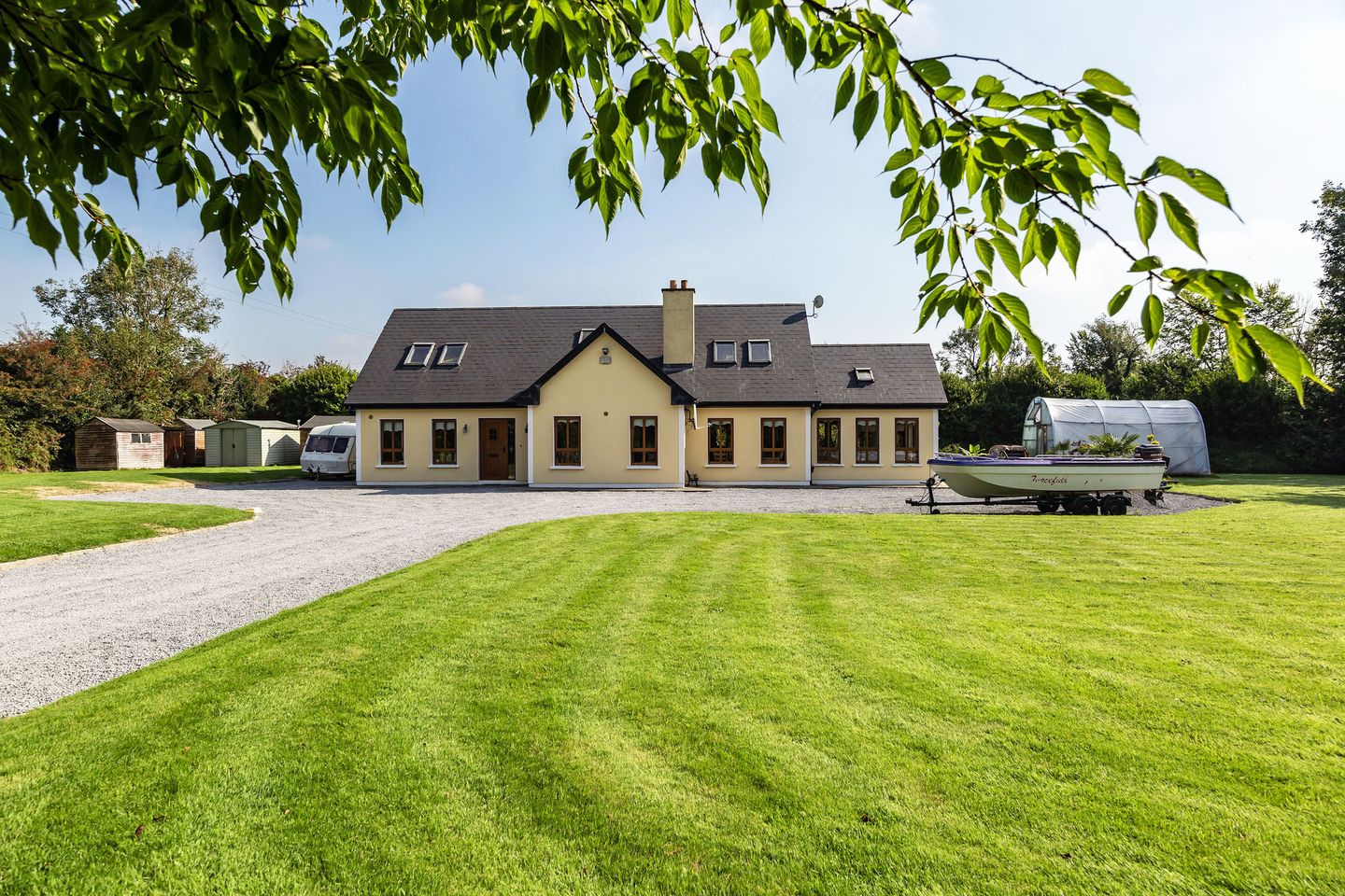 Dungeer, Taghmon, Co. Wexford, Y35H016