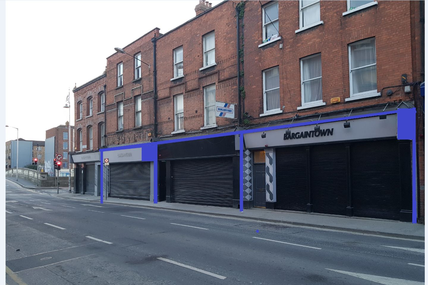 Commercial property for rent in 82, 83, 84 Queen Street, Dublin 7
