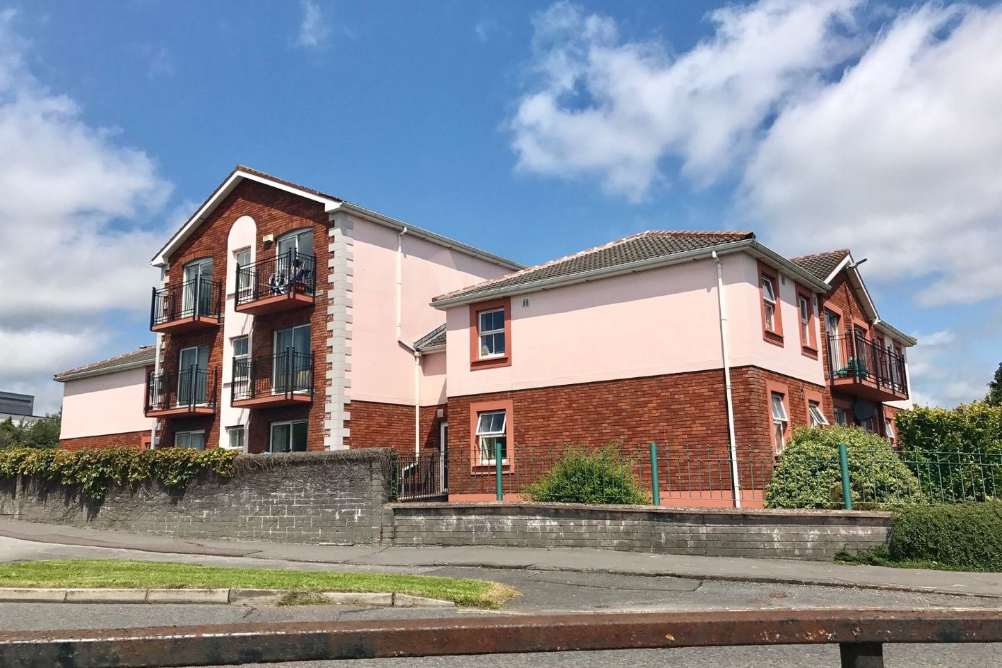 Apartment 10, Block A, Iona Hall, Glasheen, Co. Cork, T12NP63