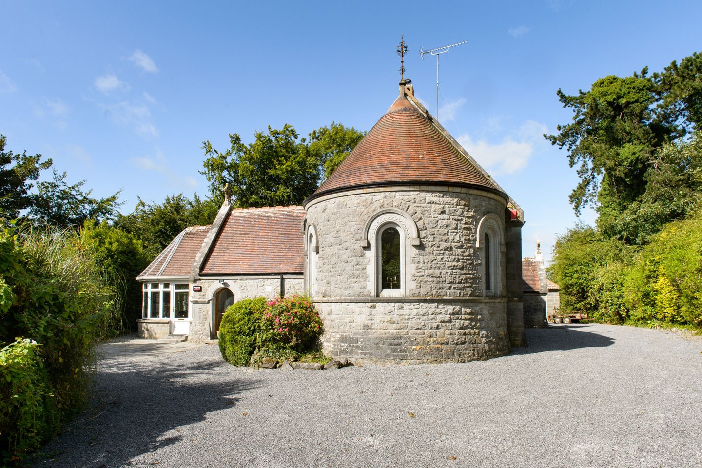 St Bartholomews, Lynally, Tullamore, Co. Offaly, R35FY61 is for sale on