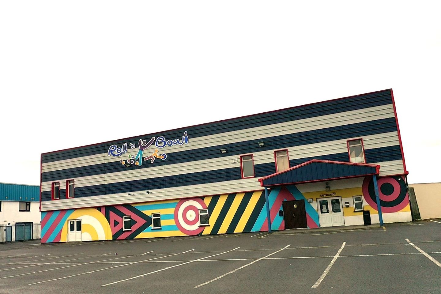 Commercial property for sale in Roll N Bowl, Clonminam Business Park