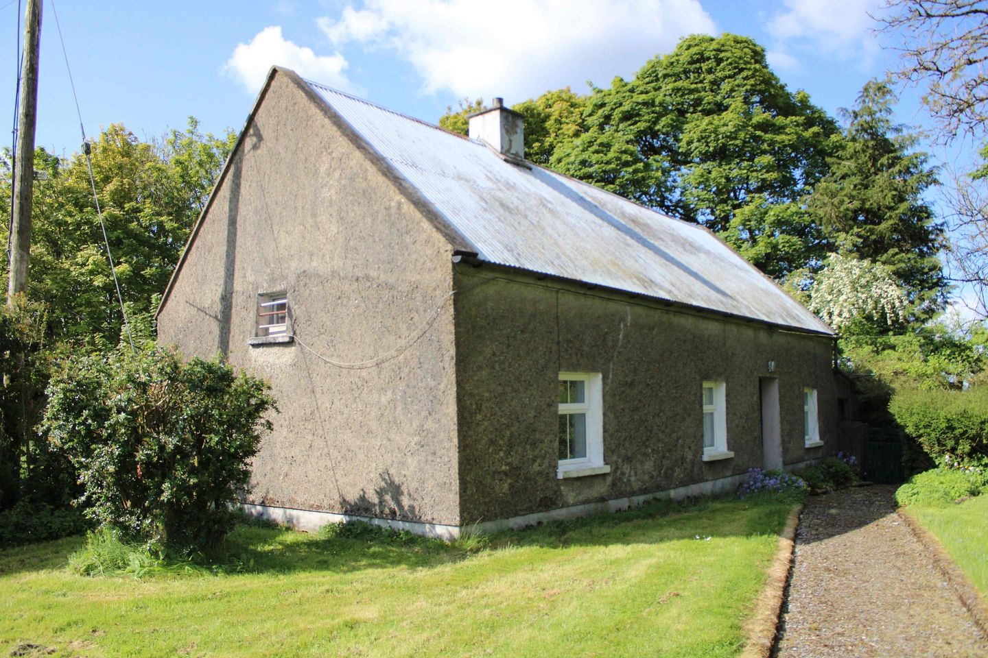 Commercial property for sale in Shrunahella, Castlepollard, Co