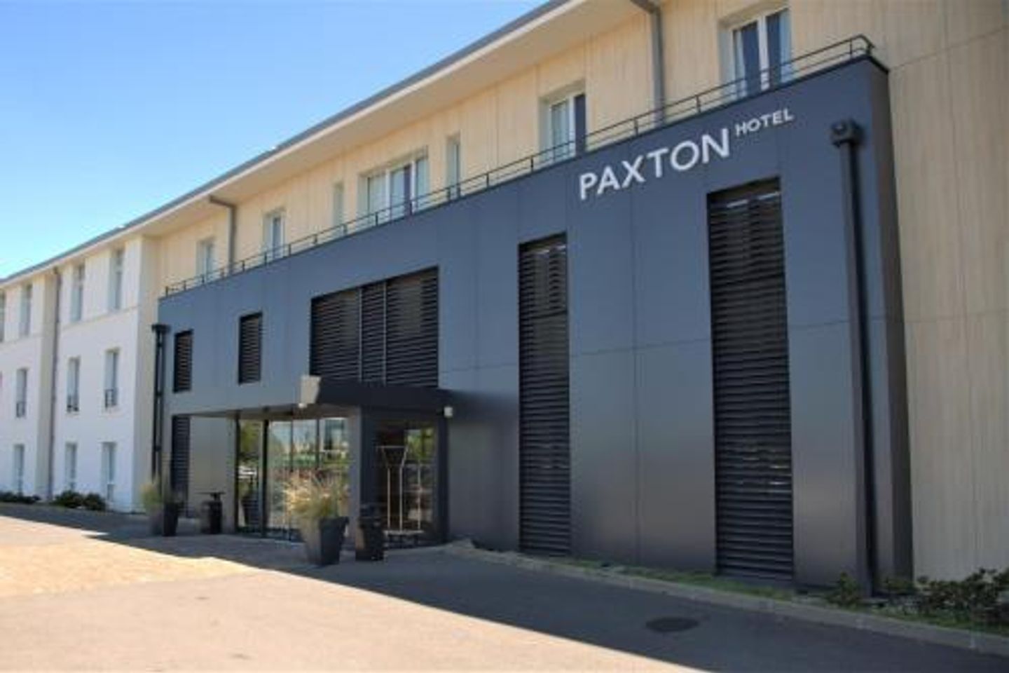 Luxury Studio For Sale In Paxton Paris Marne La Vallée Paris France, Paris, France is for sale