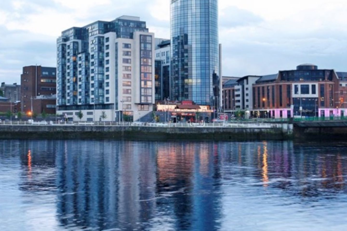 Riverpoint Aprt,Riverpoint,The Bishops Quay,Limerick, Ennis Road, Co. Limerick