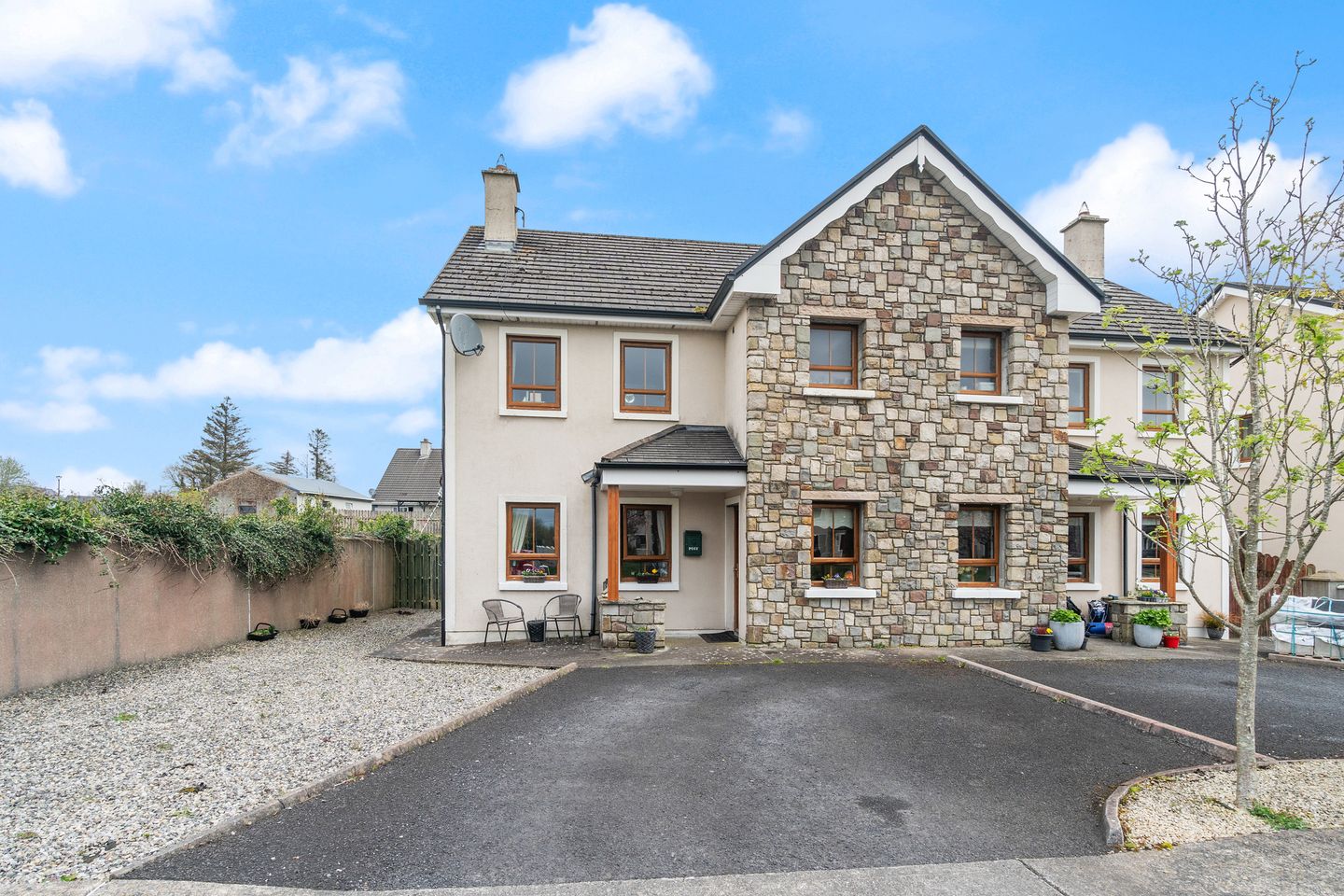 24 Cluain Aoibhín, Foxford, Co. Mayo, F26CF89 is for sale on Daft.ie