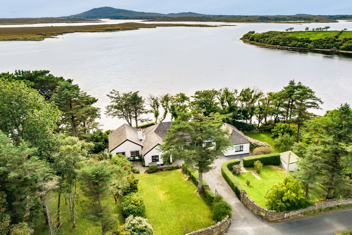 Cloonisle Lodge, Cloonisle, Cashel, Co. Galway is for sale on Daft.ie