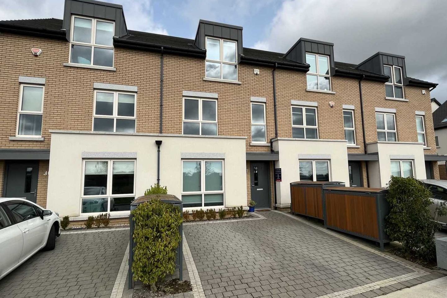 37 Drumnigh Manor, Portmarnock, Co. Dublin is for sale on Daft.ie