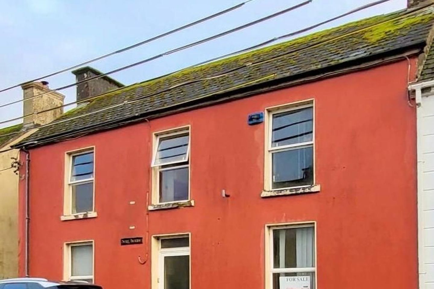 Derg House, Connacht Road, Scarriff, Co. Clare, V94YYN2