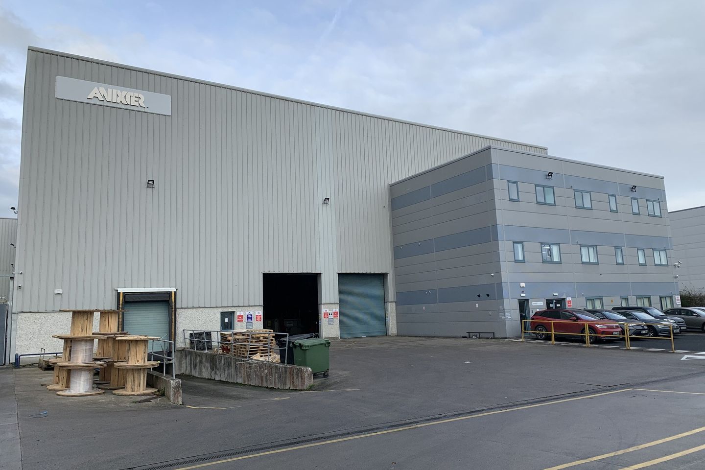 Commercial property for rent in Block 641 Jordanstown Drive, Greenogue