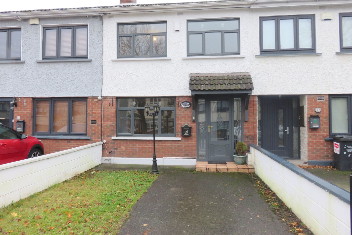 Tigh Mochua, 18 Woodford Downs, Clondalkin, Dublin 22, D22AX02 is for