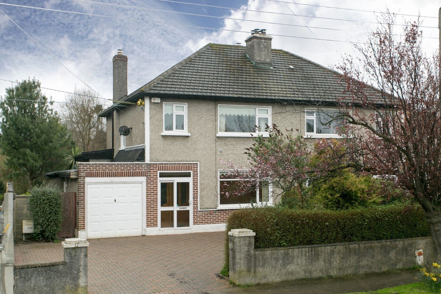 28 Wyckham Park Road, Dundrum, Dublin 16, D16CT91 is for sale on Daft.ie