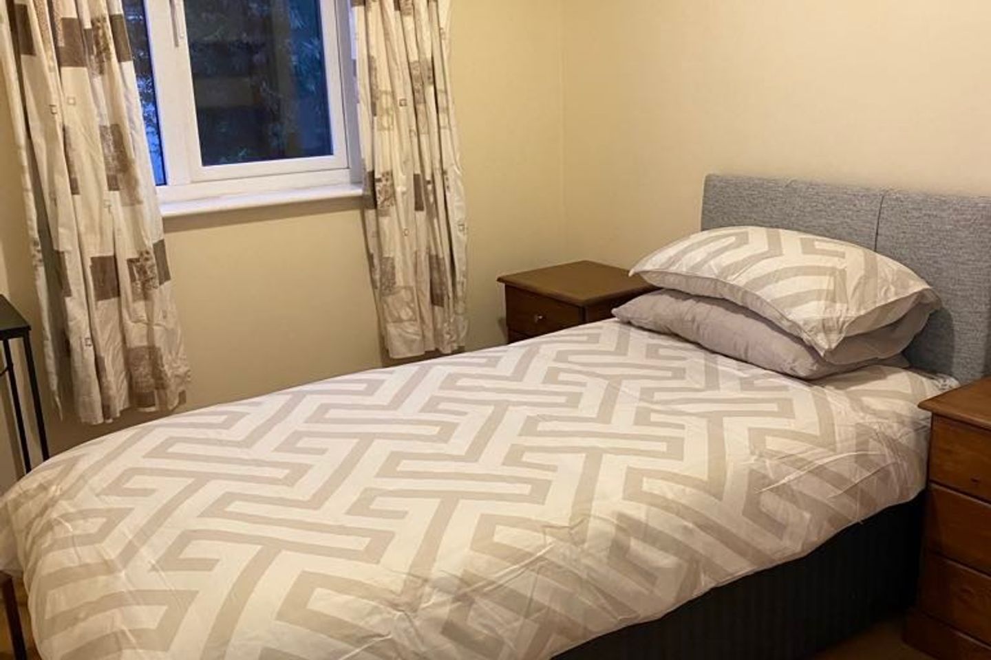 Poplin Green, Westbury, Co. Clare