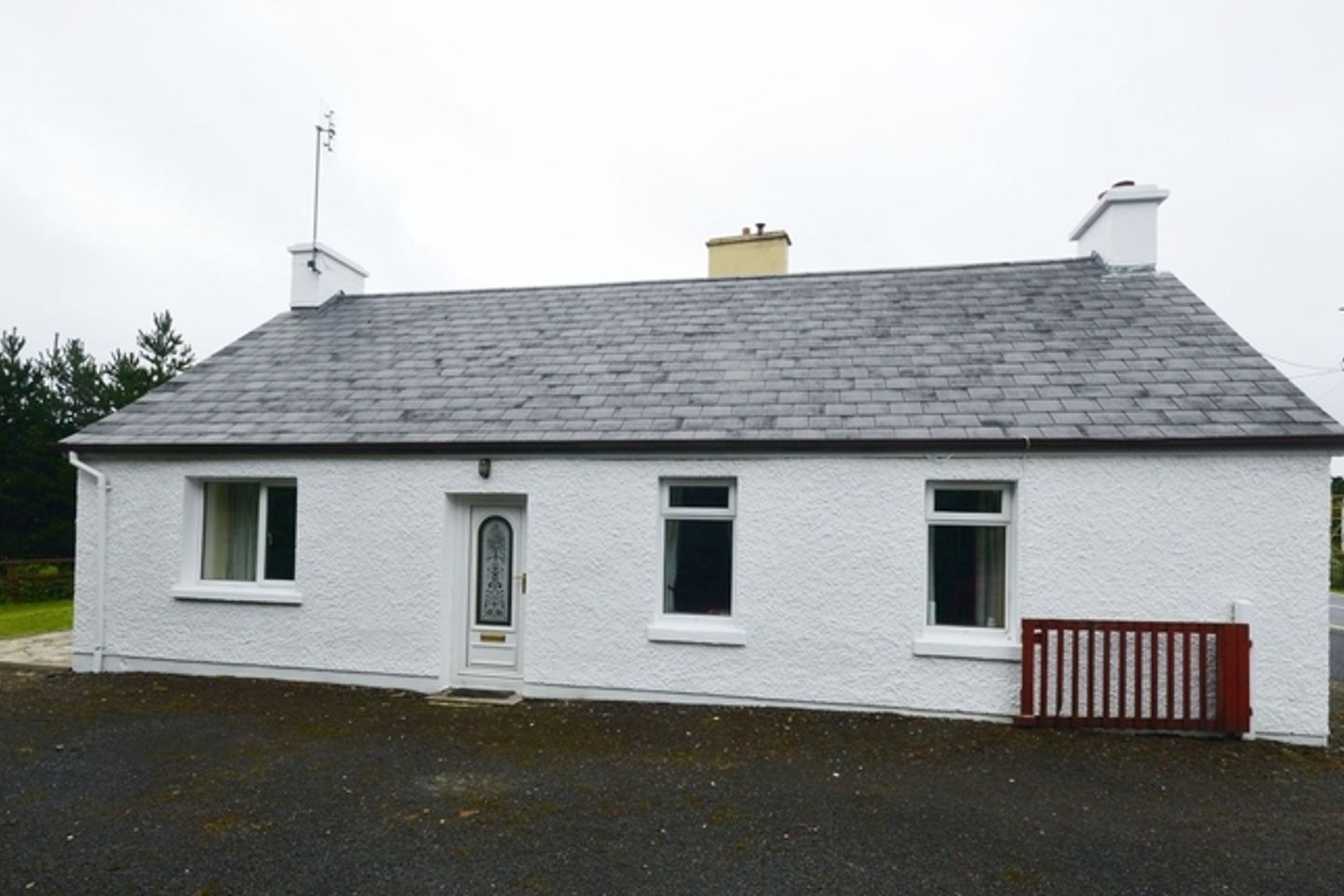 Mill Road, Glenties, Co. Donegal is for sale on Daft.ie