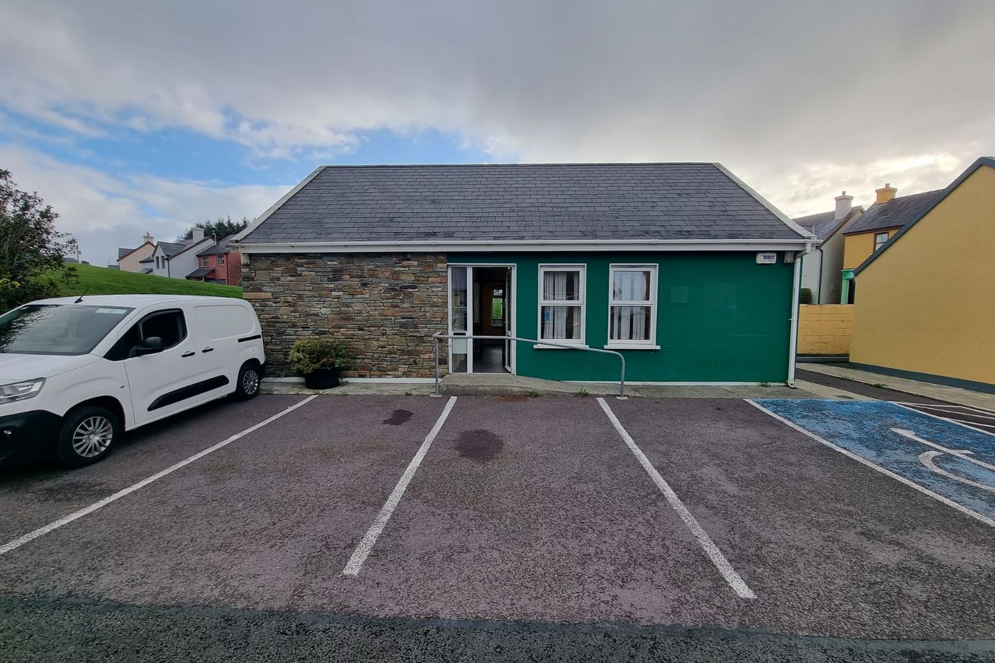 Hse, Eyeries Health Centre, Eyeries, Eyeries, Co. Cork, P75EW93