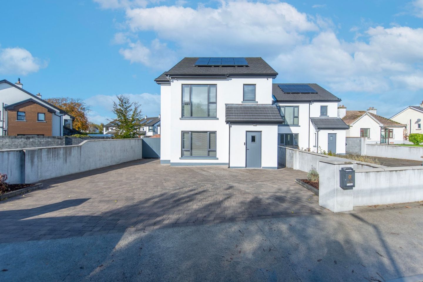 1 Garrai Na Droichid, Killora, Craughwell, Co. Galway, H91W9NN is for