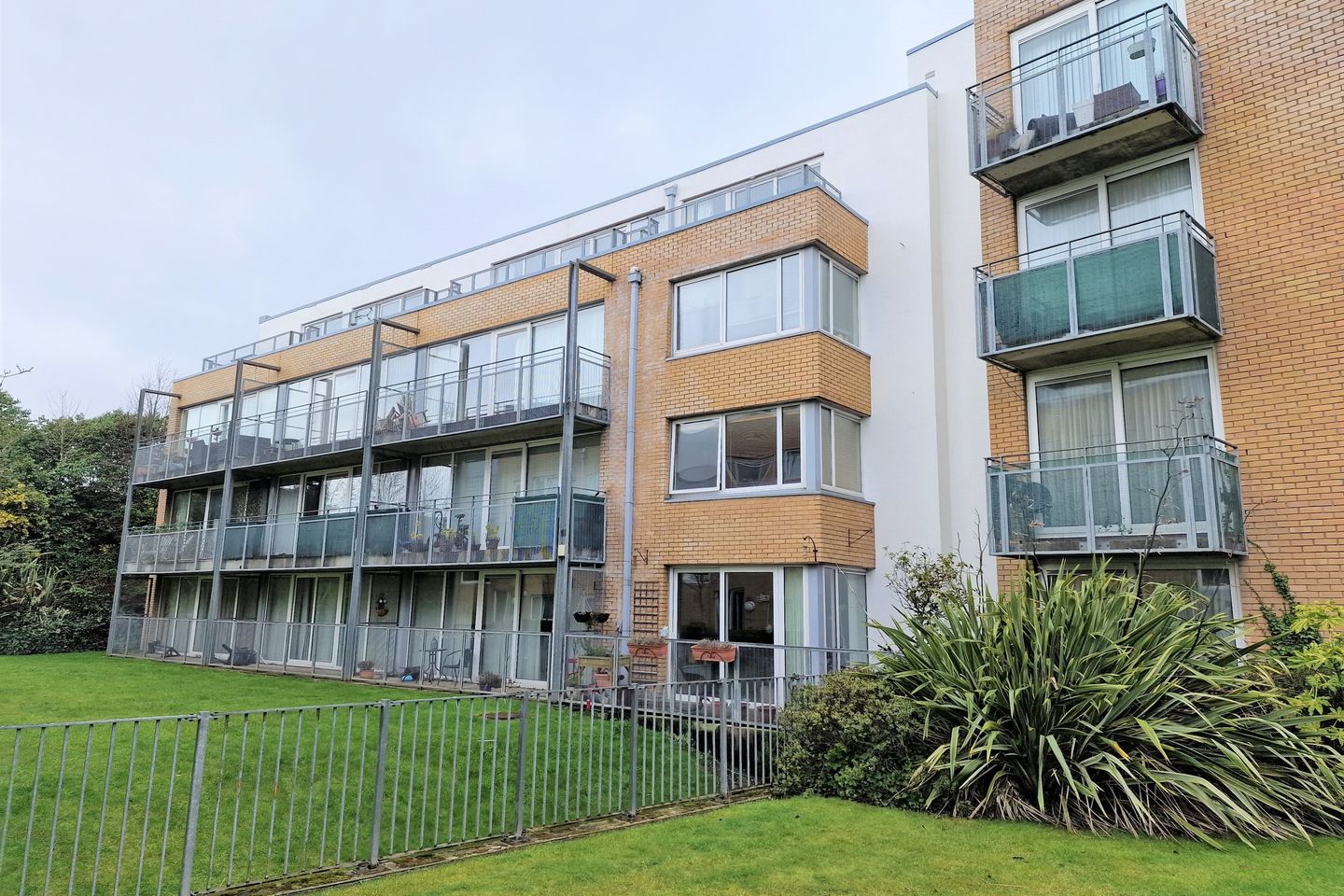 Apartment 67, Griffith Hall, Glandore Road, Drumcondra, Dublin 3 is for