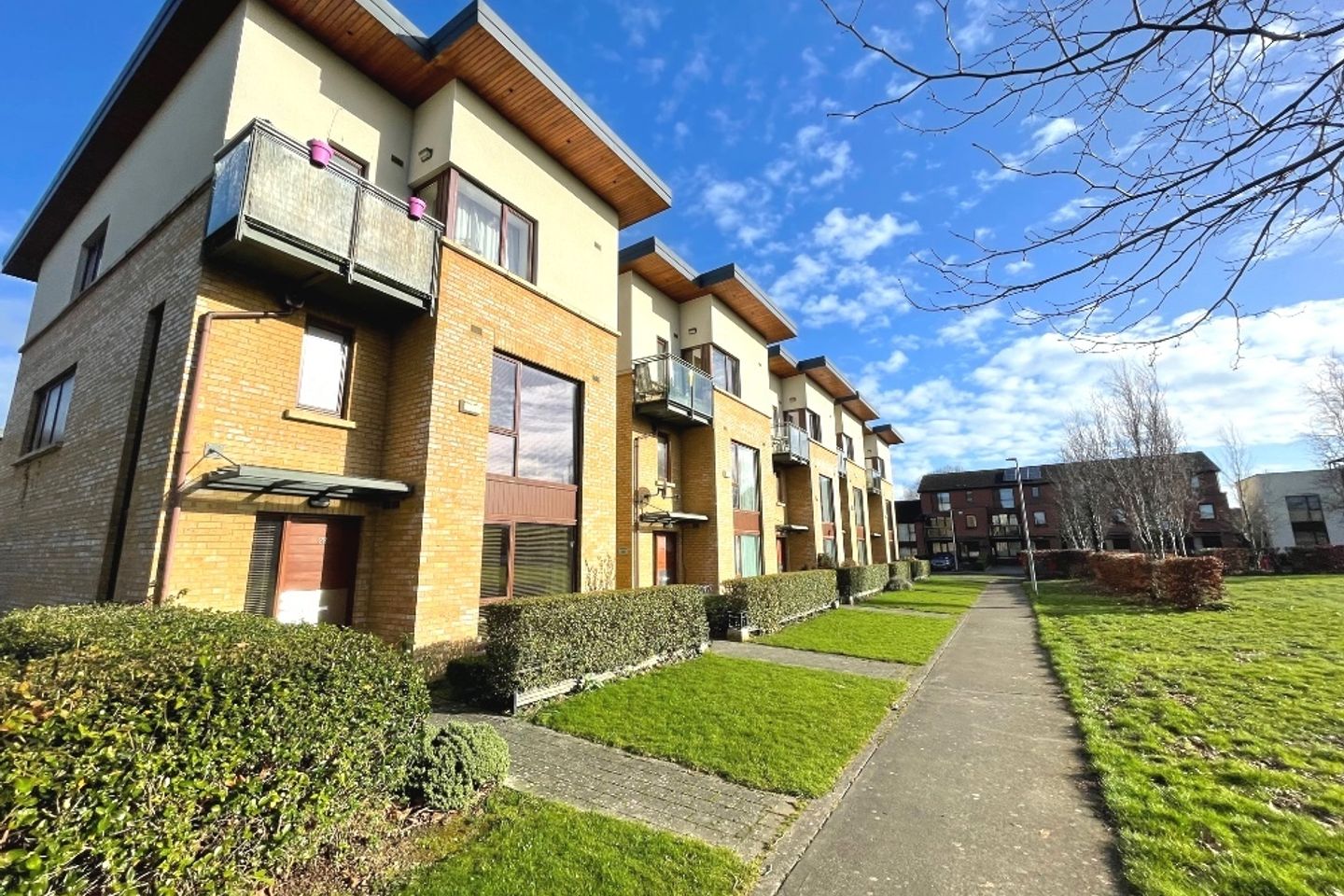 14 Castlegate Park, Adamstown, Co. Dublin is for sale on Daft.ie