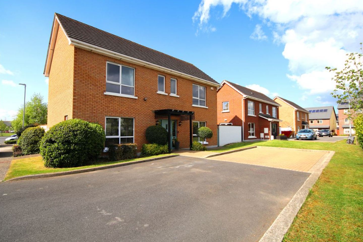 17 Barnwell Avenue, Clonsilla, Dublin 15, D15CF8X is for sale on Daft.ie