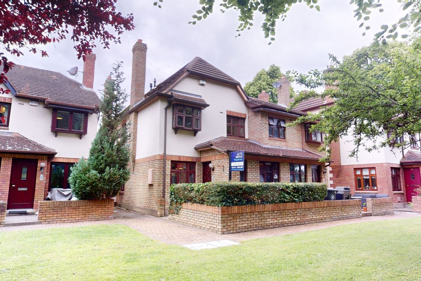 25 Brooklawn Wood, Blackrock, Monkstown, Co. Dublin, A94XF72 is for