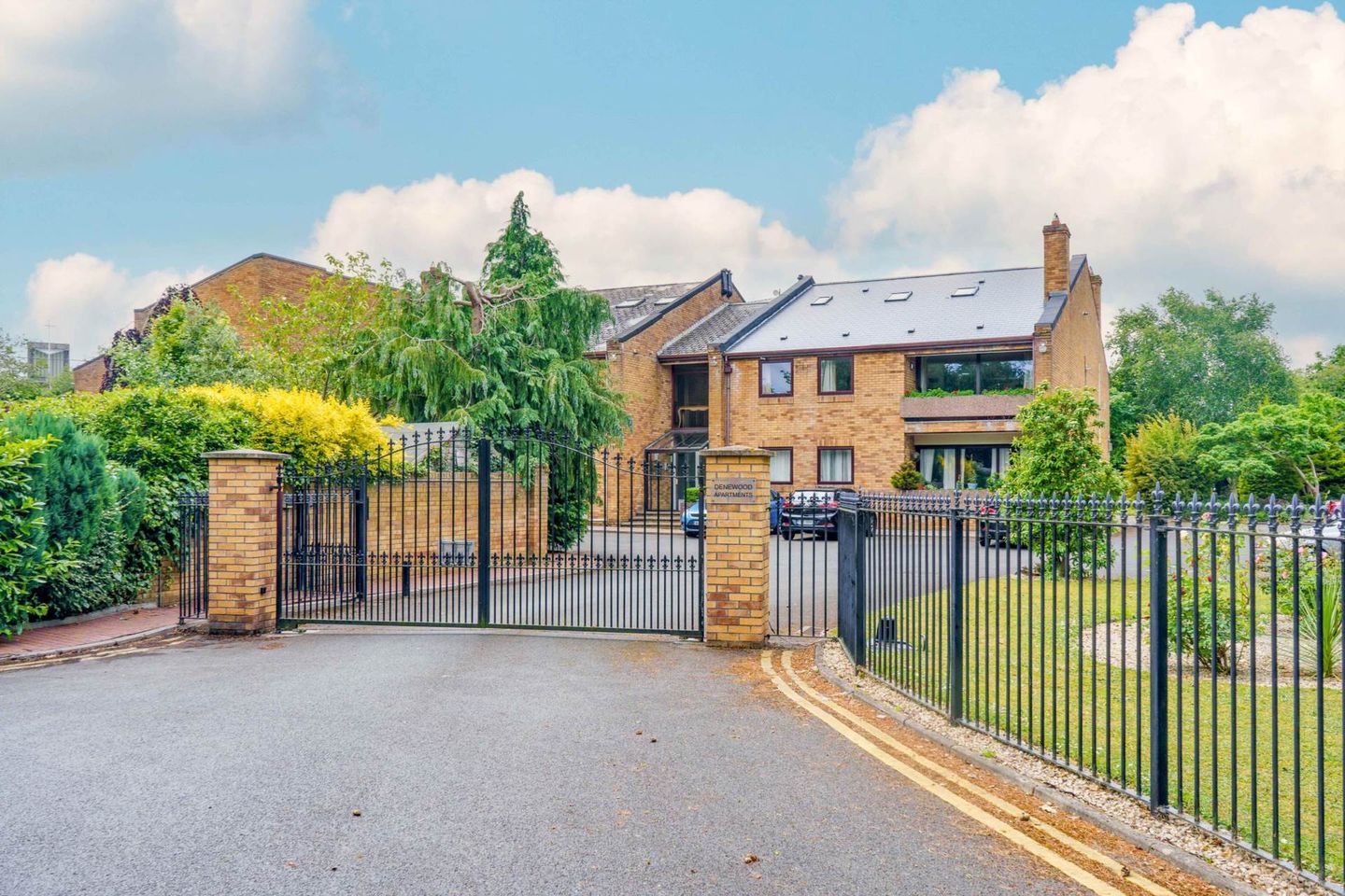 6 Denewood, Beechpark Avenue, Castleknock, Dublin 15 is for sale on Daft.ie