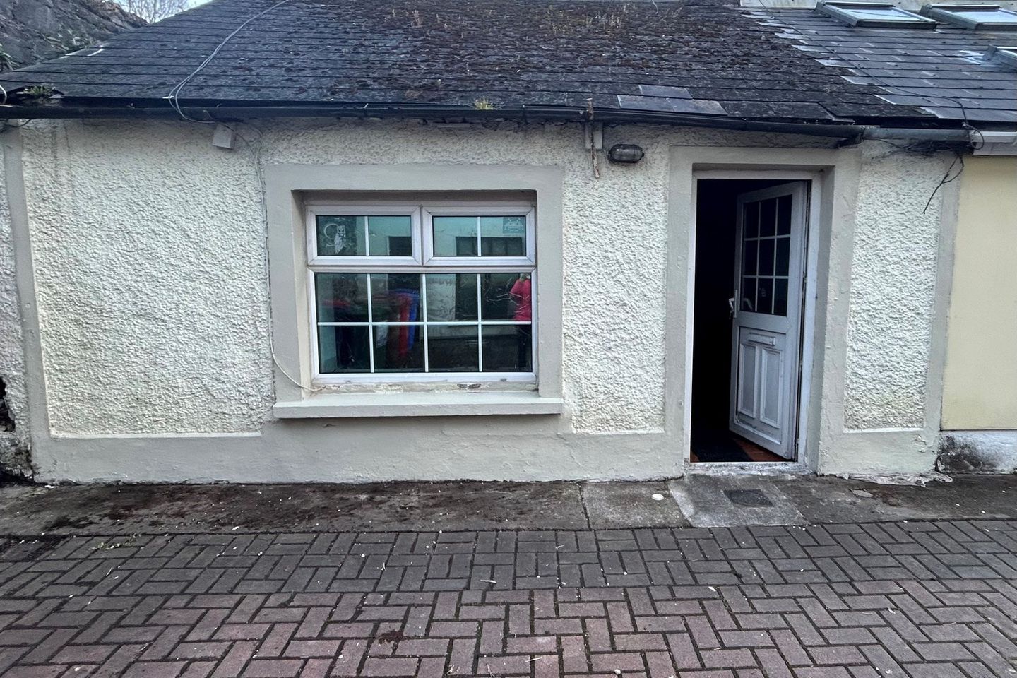 1 Railway Cottages, Anglesea Street, Cork City, Co. Cork, T12YYD6