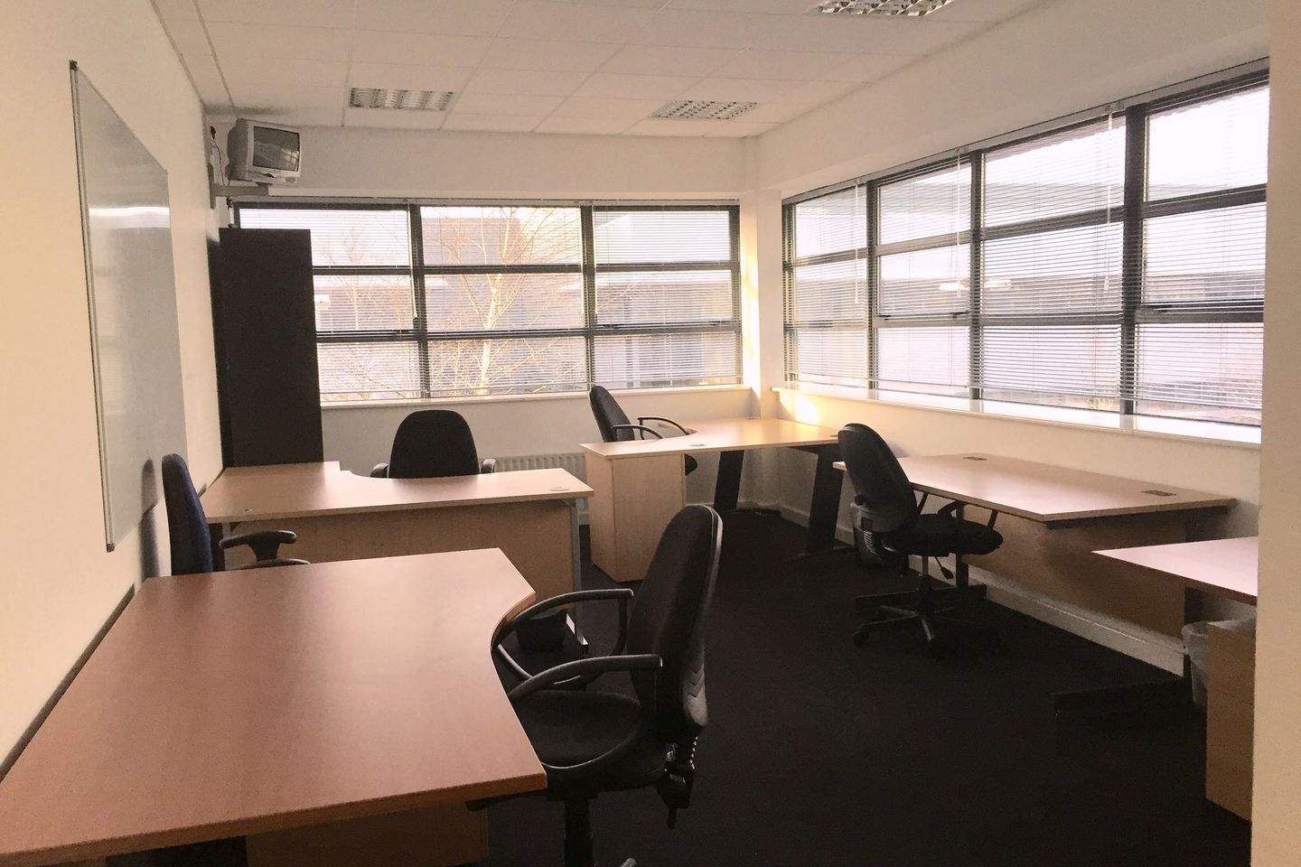 Commercial property for rent in Sky Business Centres, Office 10, Plato