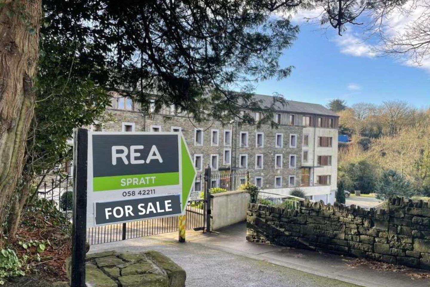 8c Mahon Mills, Kilmacthomas, Co. Waterford, X42RR29 is for sale on Daft.ie