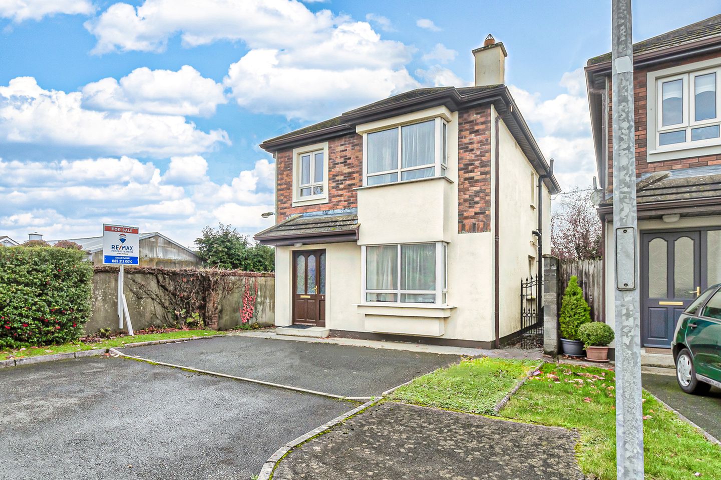 4 Aylesbury, Old Dublin Road, Carlow Town, Co. Carlow, R93A6Y3 is for