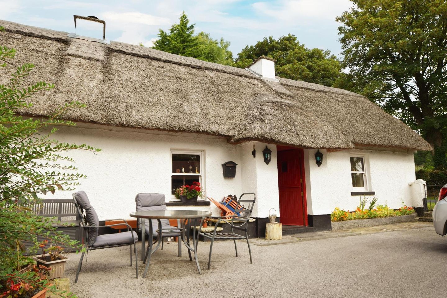 4 Cumiskey's Cottages, Enybegs, Drumlish, Co. Longford is for sale on