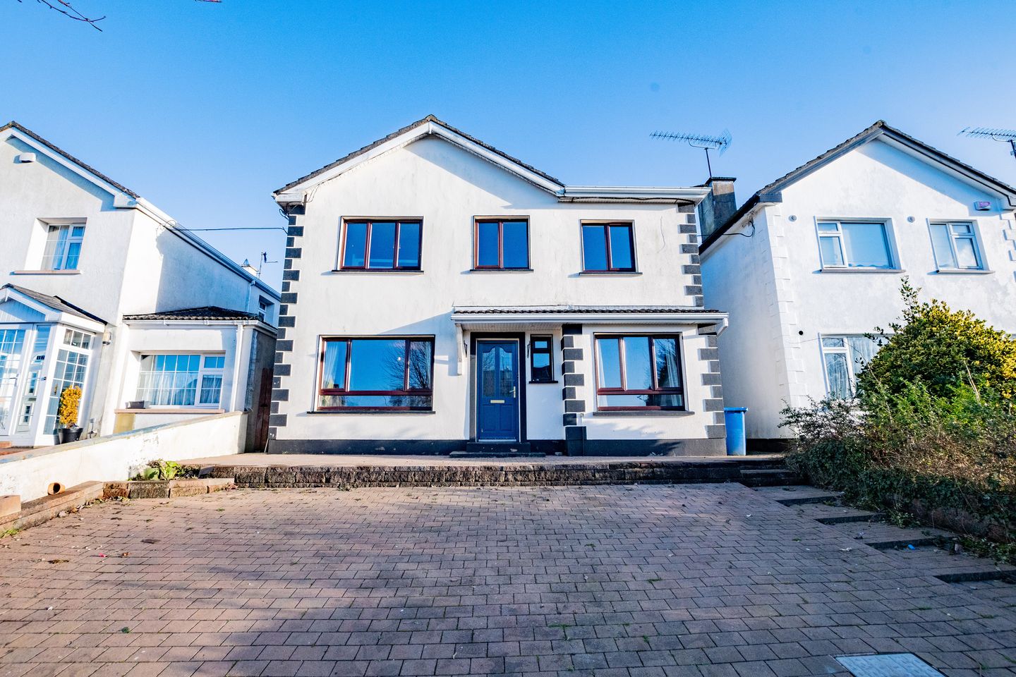 Cappa Villa, 13 Chestnut Grove, Mullingar, Co. Westmeath, N91E2T6 is