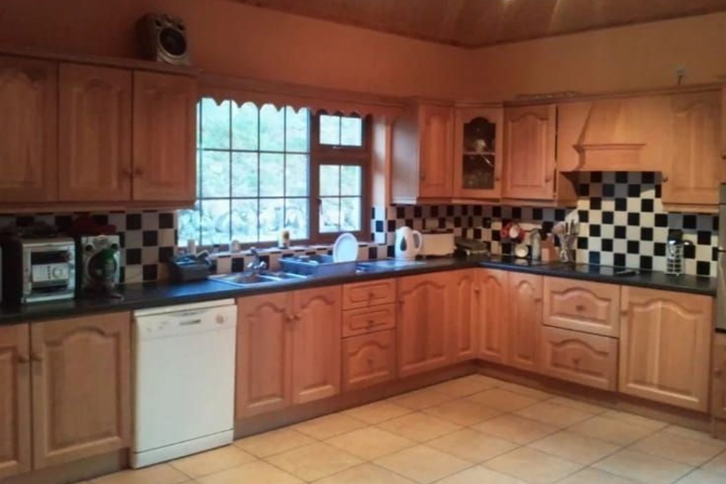 The Yellow House, Ballycashin, Butlerstown, Waterf, Butlerstown, Co. Waterford