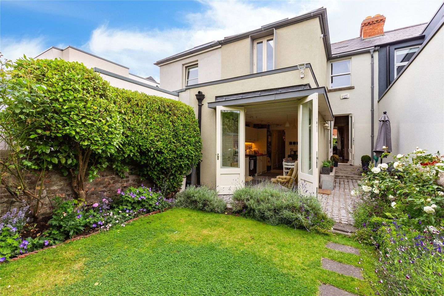 37 Londonbridge Road, Sandymount, Dublin 4, D04YW68