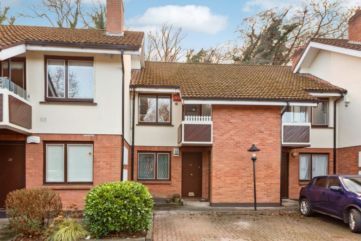 21 Riverbank, Dodder Park Road, Rathfarnham, Dublin 14, D14FP52 is for