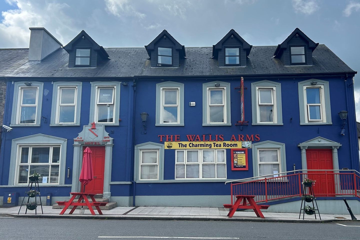 The Wallis Arms, Main Street, Millstreet, Co. Cork, P51D25W
