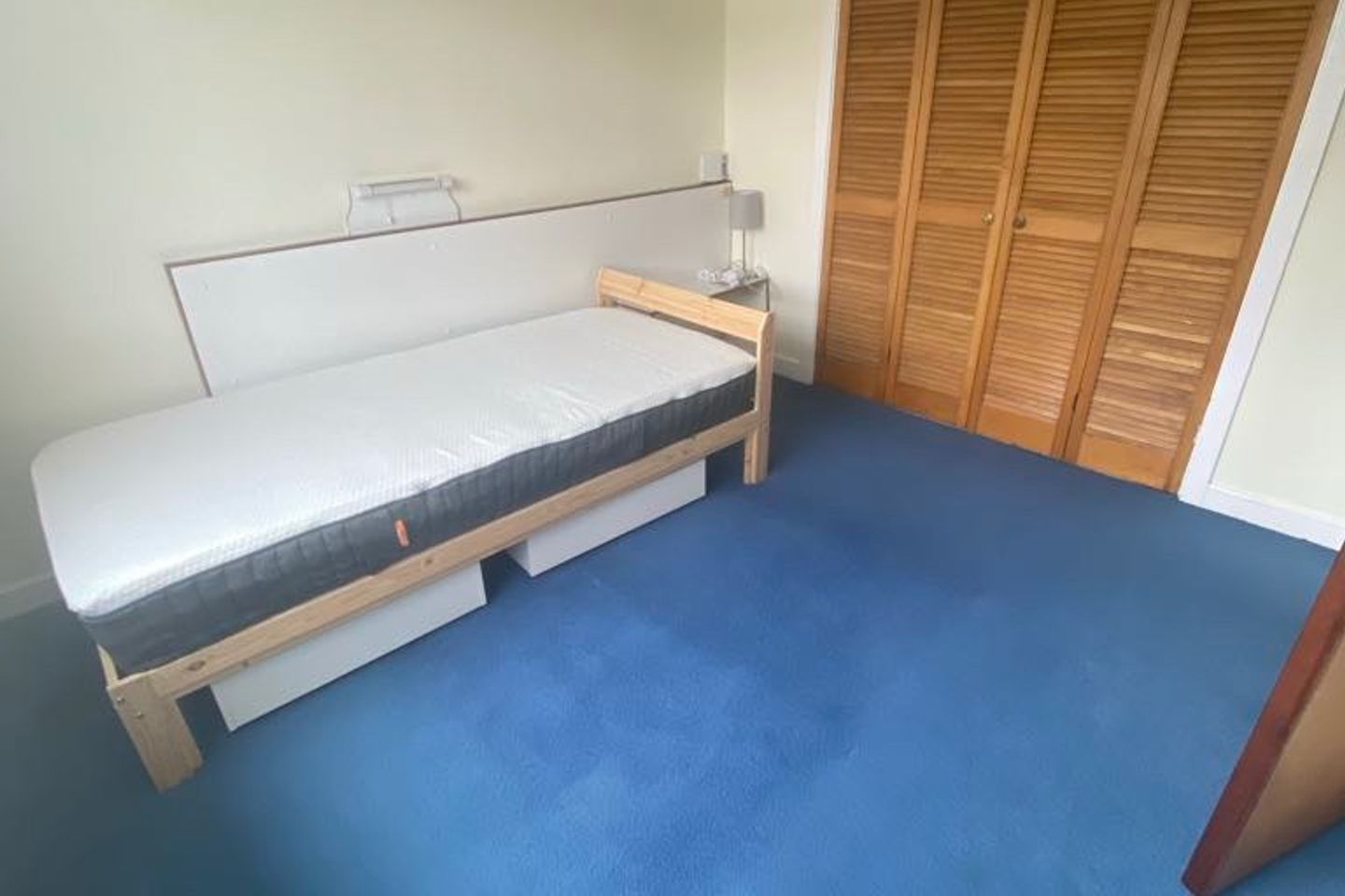 Kilmore Road (near Artane Shopping Centre), Artane, Dublin 5