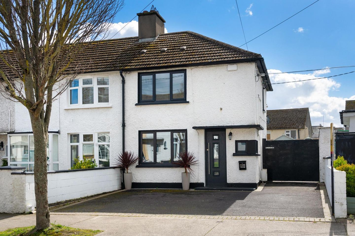 19 Cappagh Drive, D11 Y11F, Finglas, Dublin 11 is for sale on Daft.ie