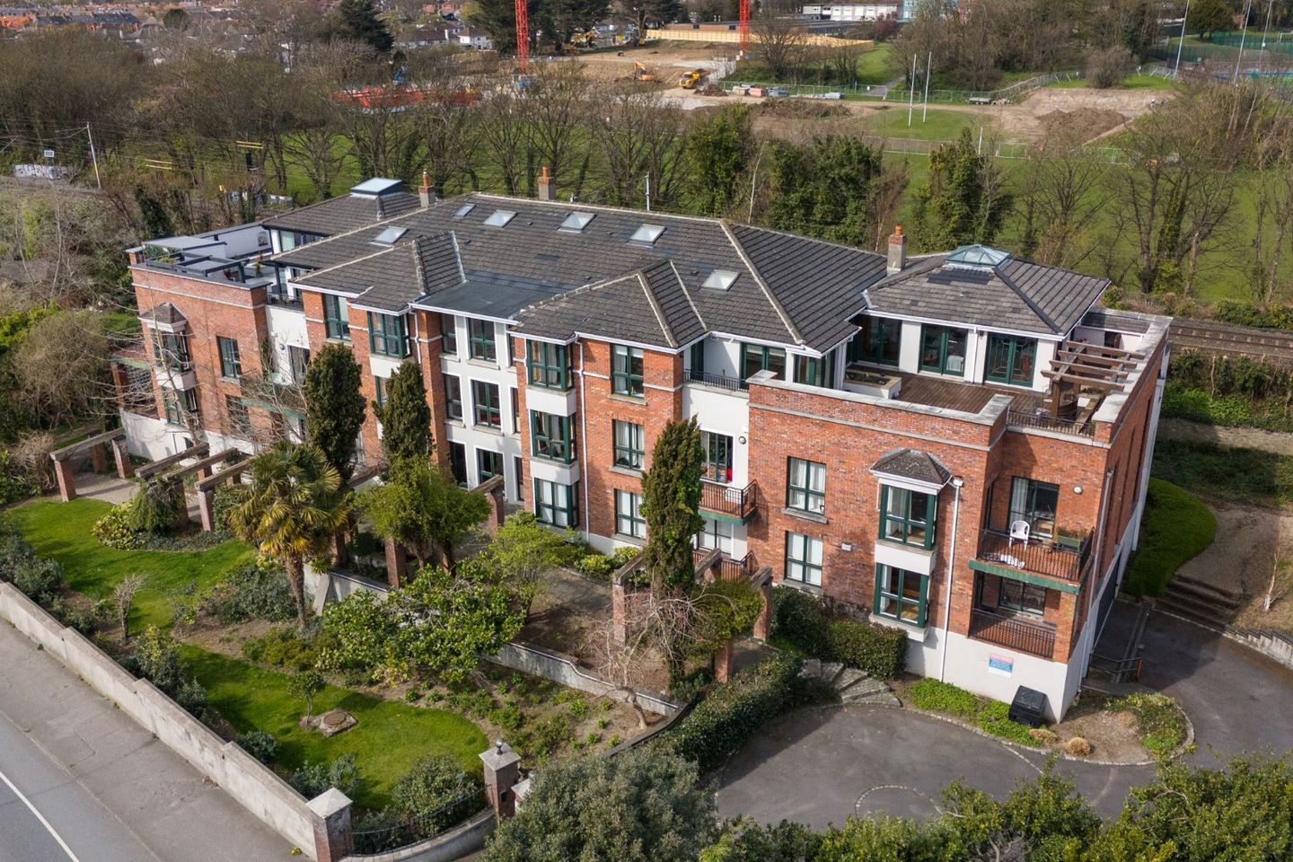Apartment 4, Glenbrian Hall, Howth Road, Clontarf, Dublin 3, D03EE61