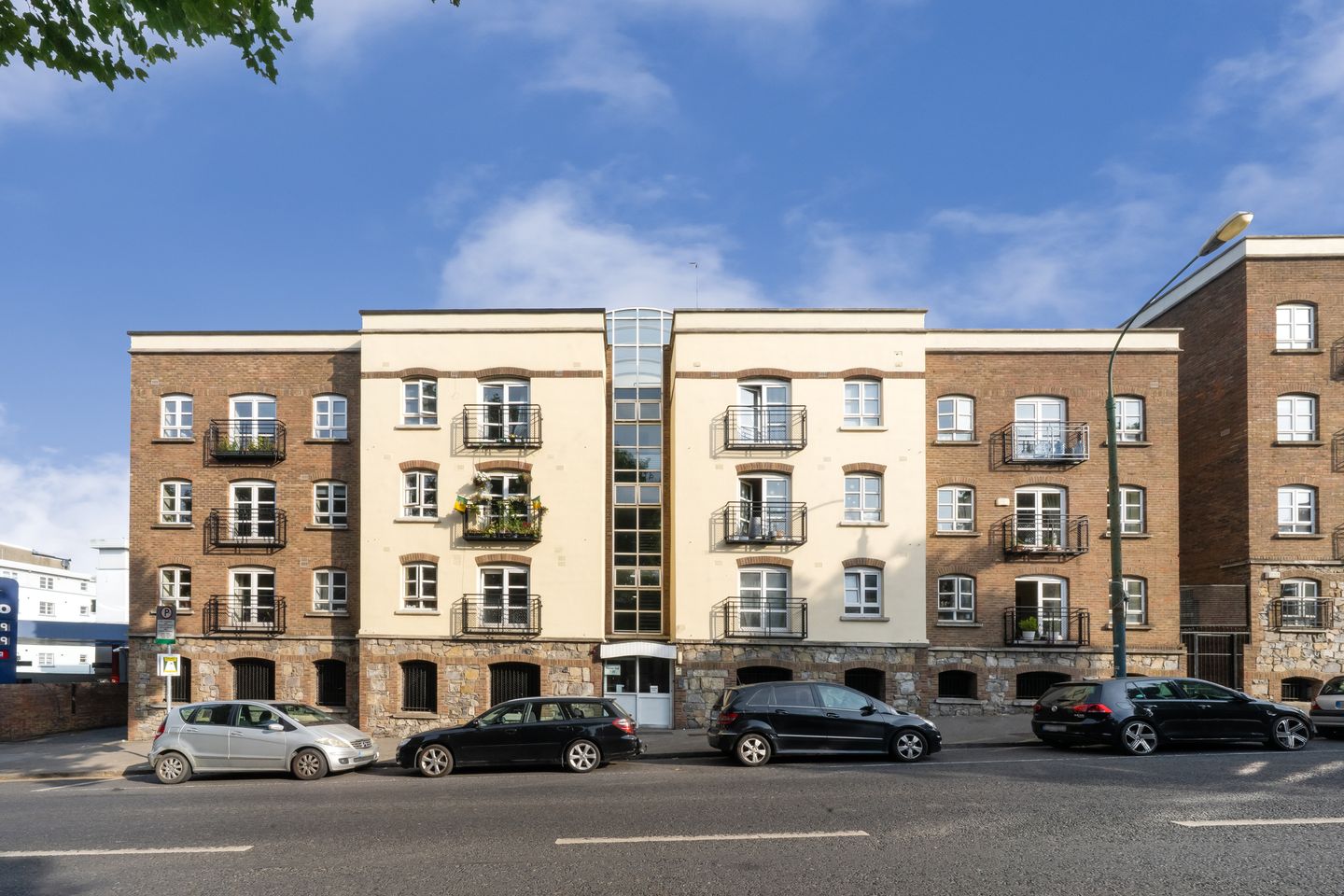 6 Manor Hall, Mount Brown, Kilmainham, D24 N9XH, Dublin 8