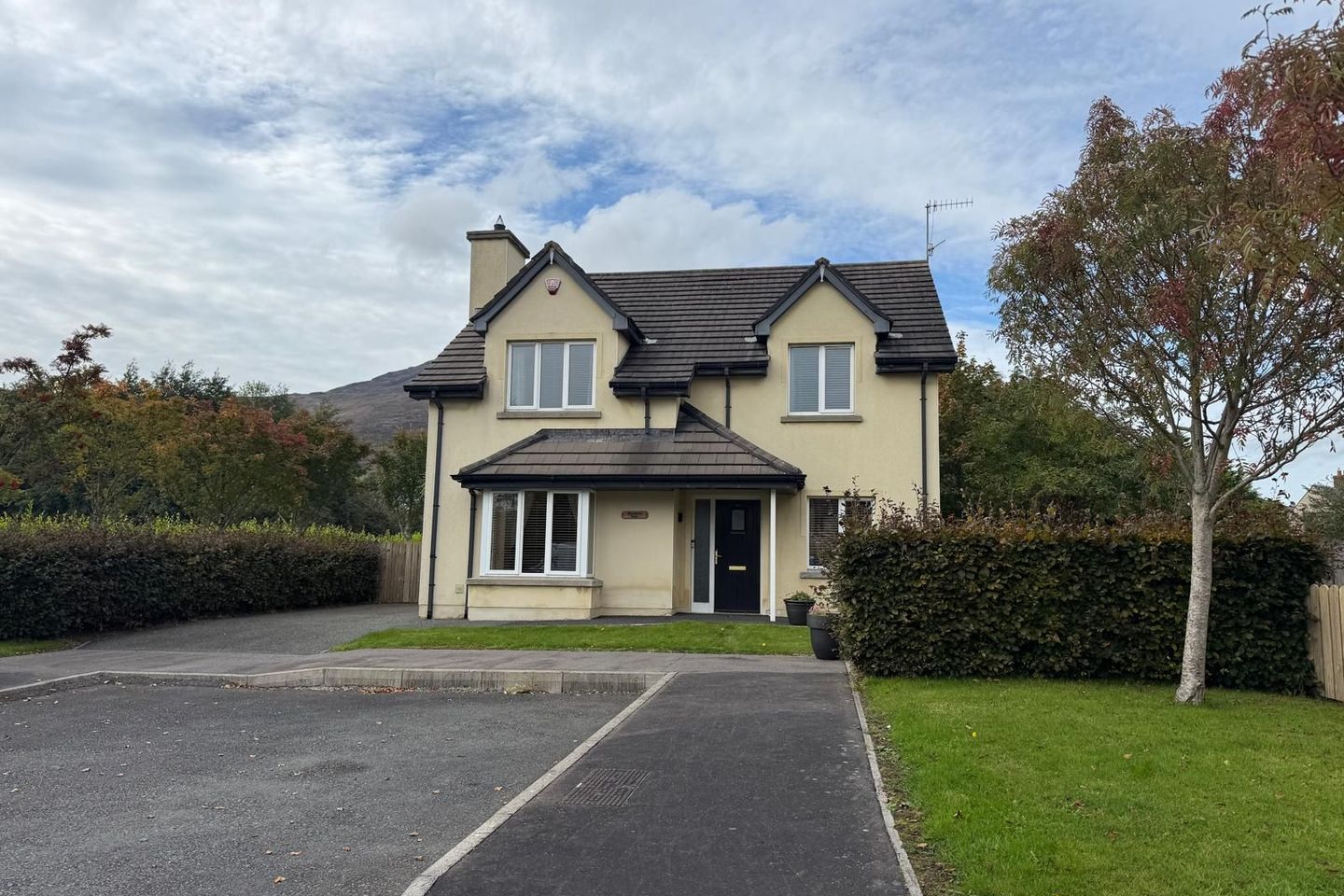 Mountain View, 48 Oyster Bay Court, Carlingford, Carlingford, Co. Louth, A91DX5R