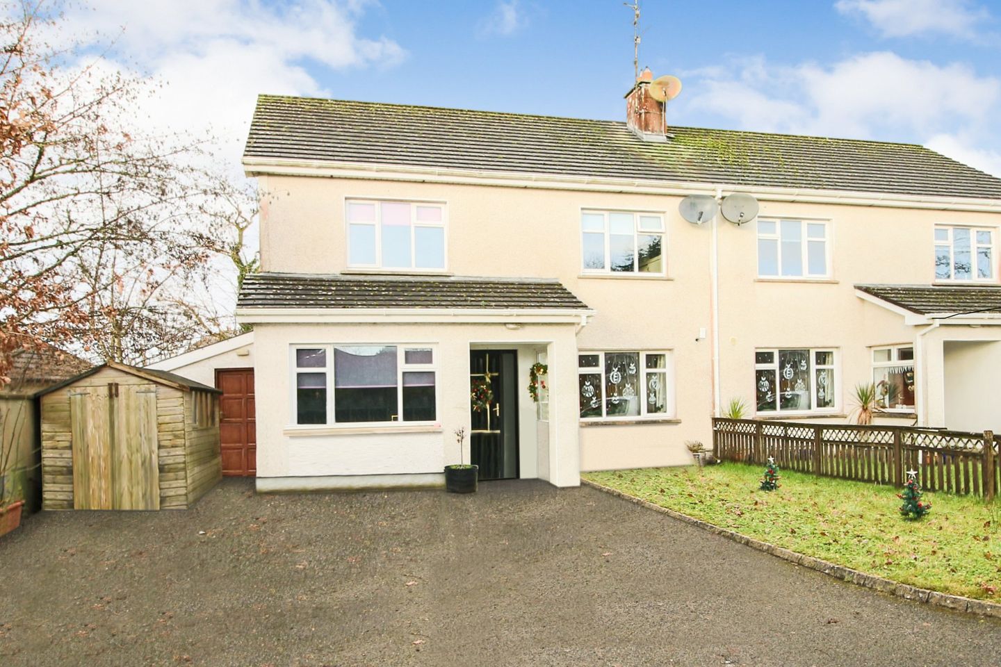 1 Model Farm Court, Leitrim Village, Carrick-On-Shannon, Co. Leitrim, N41K654
