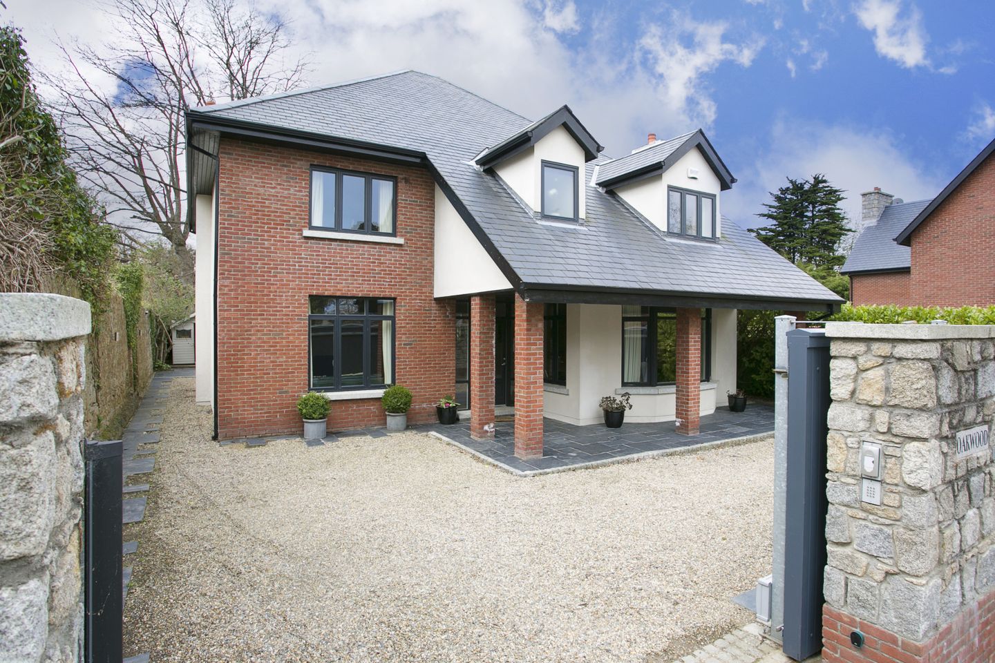 Oakwood, Claremont Pines, Carrickmines, Co. Dublin