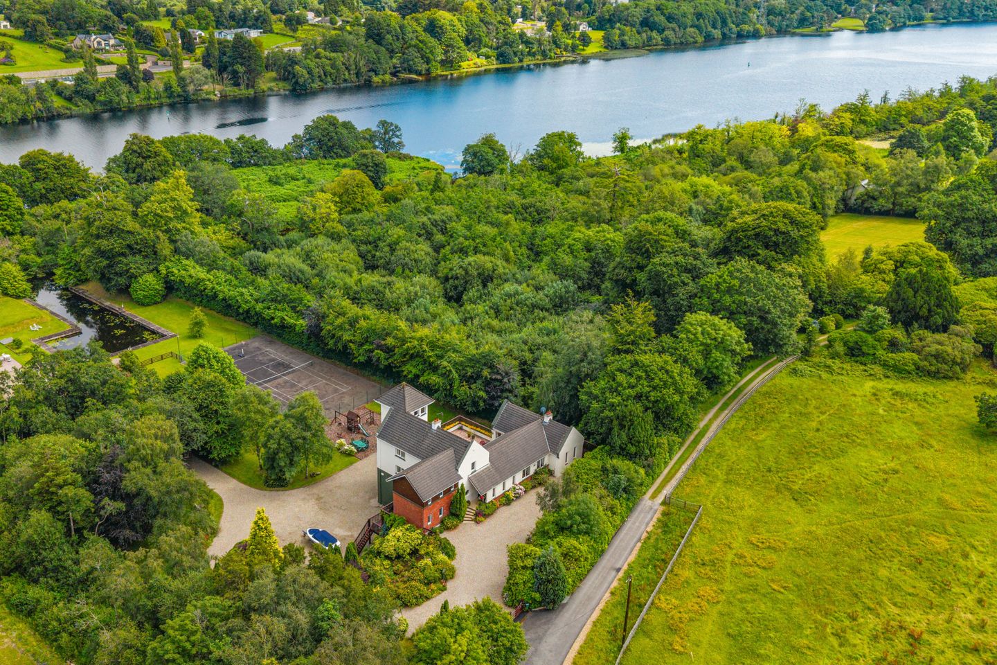 Moys House, Clarisford, Killaloe, Co. Clare, V94R9X2