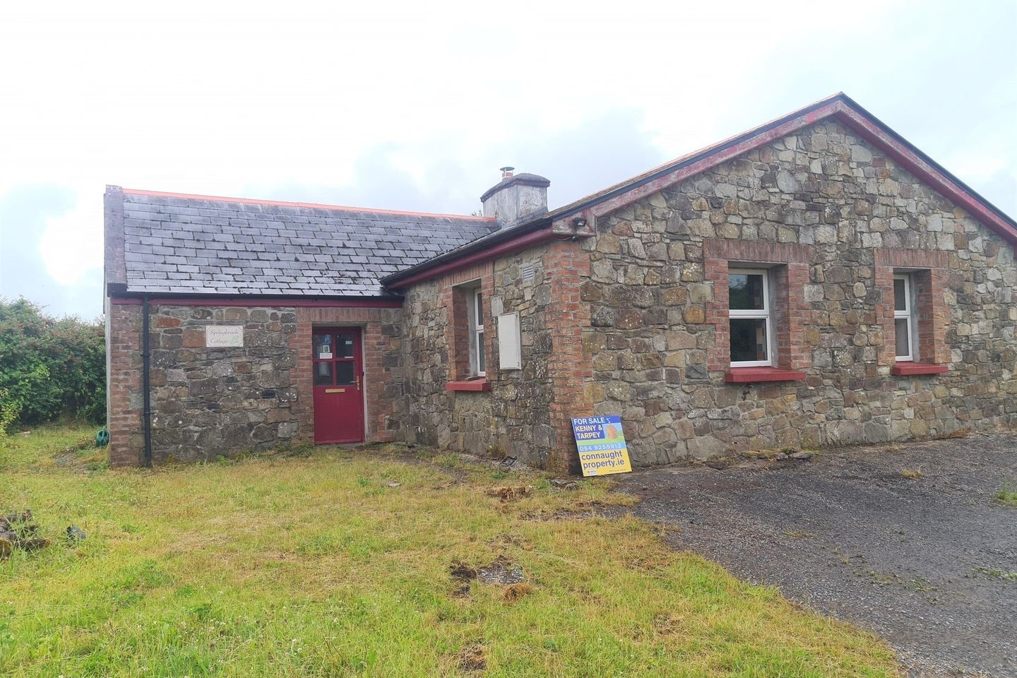 Glann West, Charlestown, Co. Mayo, F12XR50 is for sale on Daft.ie